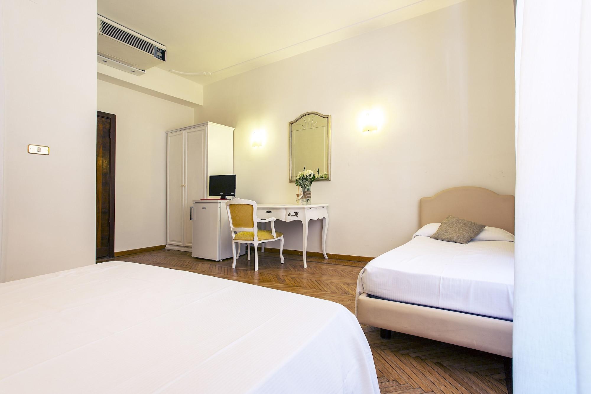 Hotel Trinita Dei Monti Рим Екстер'єр фото